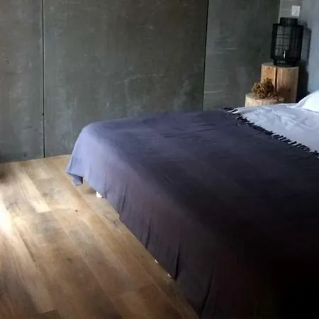 Algajola Sleeps 4 Pool Air Con Wifi *